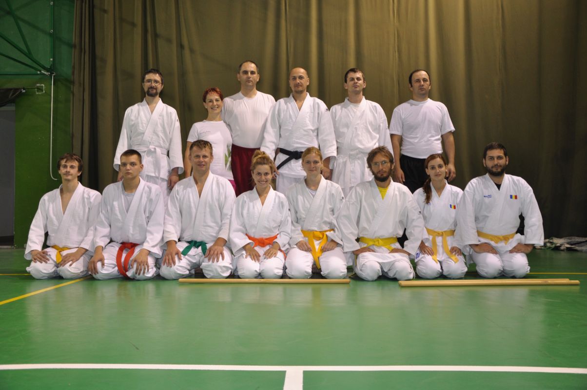 Apărarea atacurilor cu bastonul