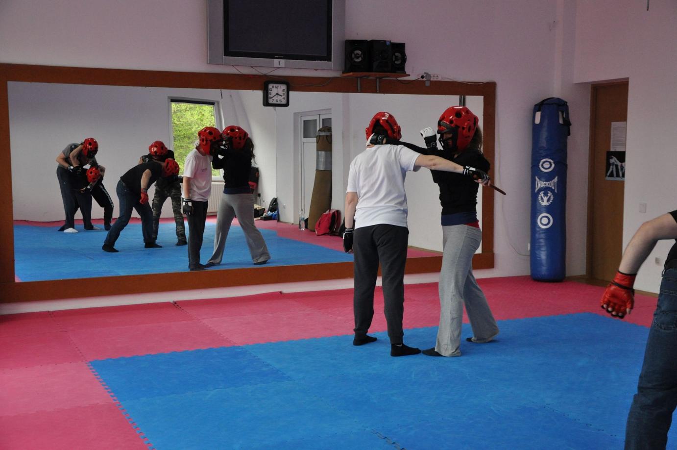 Street Survival - apărări împotriva mai multor agresori - ediția 4