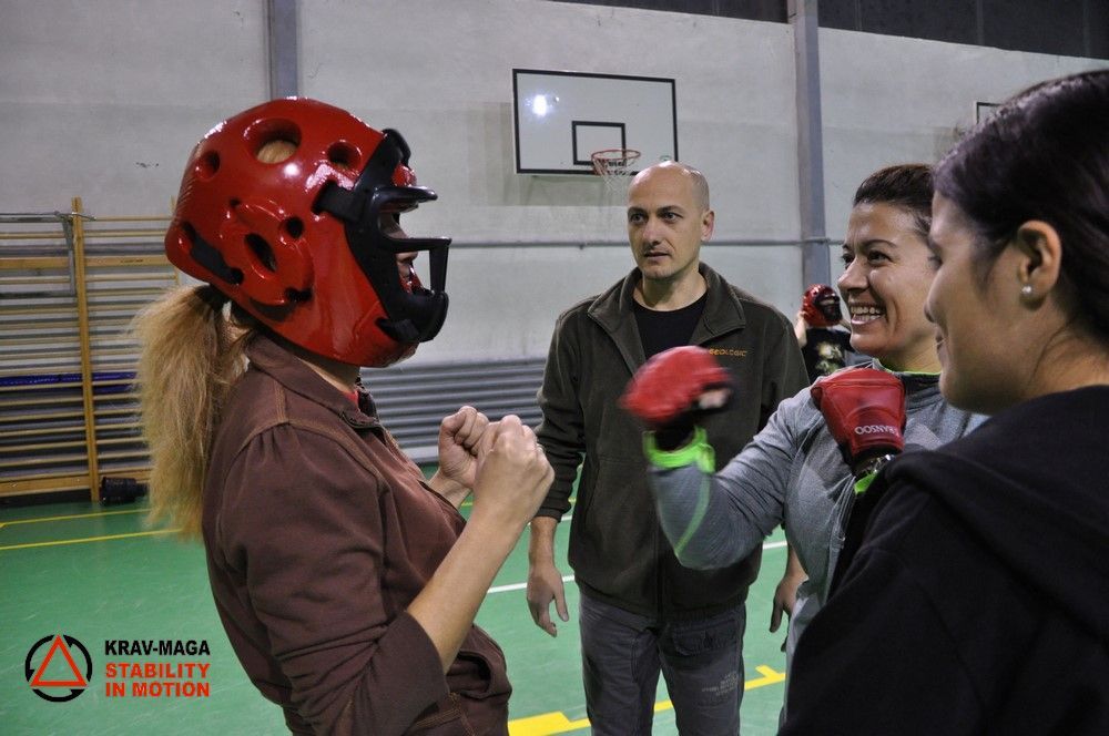 Autoapărare pentru femei