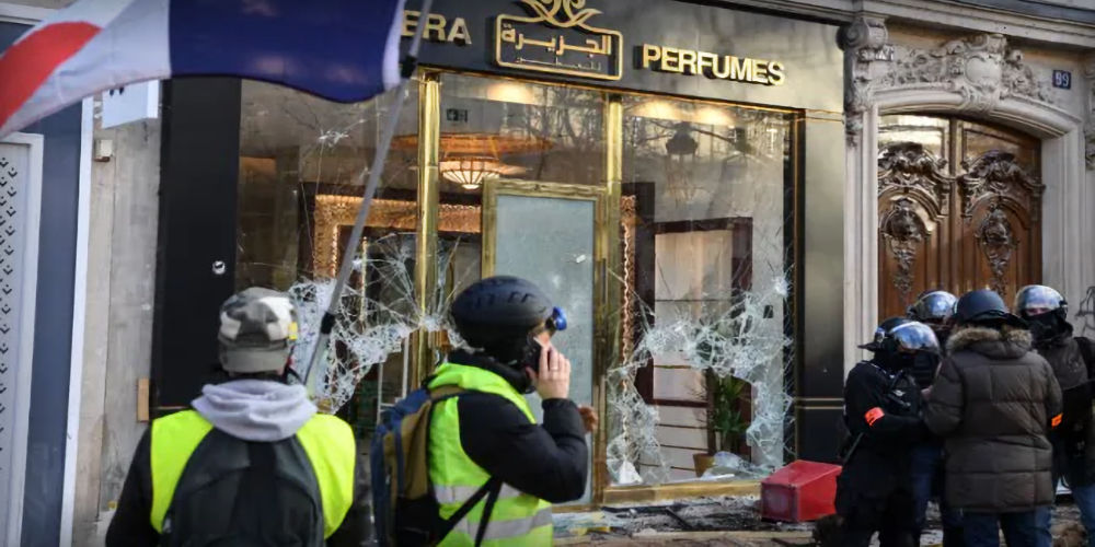 Civilizația rezistă doar sub amenințarea sancțiunilor