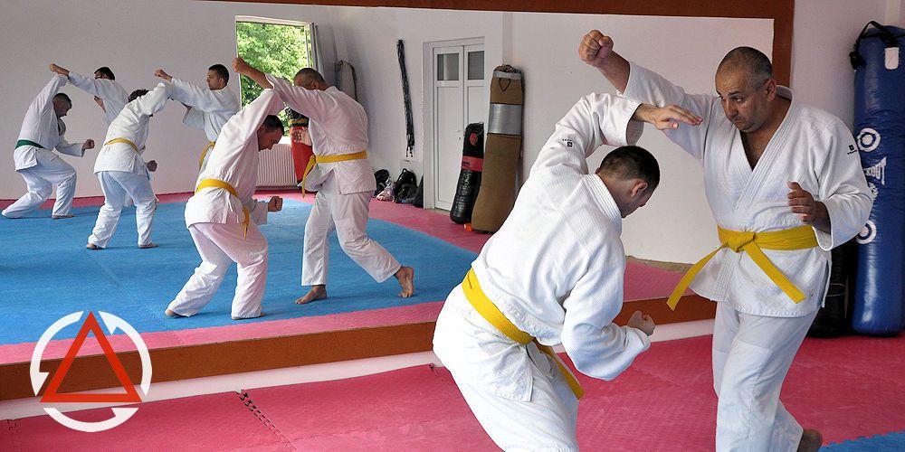 Lehikanes - tehnica secretă a Krav-Maga